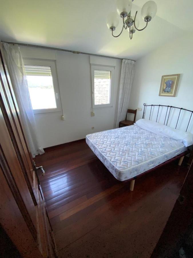 Apartamento Con Vistas Al Mar Y La Montana Santa Marta de Ortigueira Dış mekan fotoğraf